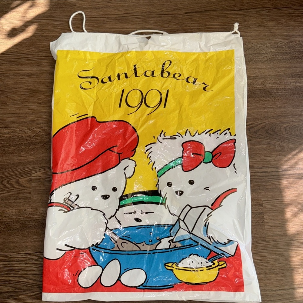 1991 Santa Bear with original bag - Picture 7 of 8